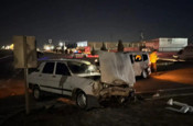 Şanlıurfa'da korkunç kaza: Duvara çarpan otomobildeki 5 kişi yaralandı...