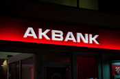 Akbank SGK emeklilerine 50 bin liraya varan nakit ödül sunuyor