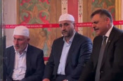 Mustafa Çiftçi'den Fatih Sultan Mehmet'in türbesinde Kur'an-ı Kerim tilaveti