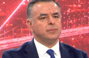 Barış Yarkadaş'tan bomba iddia! Gürsel Tekin 33 ilçe başkanını görevden aldı