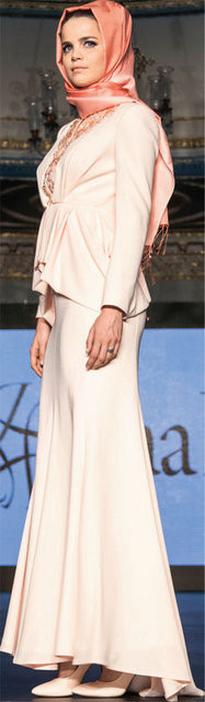 Tuğçe Kazaz'ın tesettürlü defilesi - Resim: 2