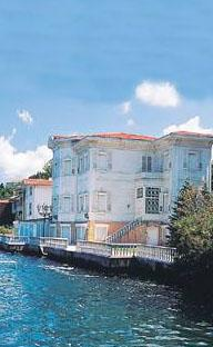 Ünlülerin pahalı hediyeleri - Resim: 1