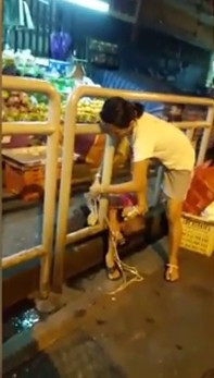 Vicdansız annenin yaptığına bakın dünya ayağa kalktı - Resim: 1