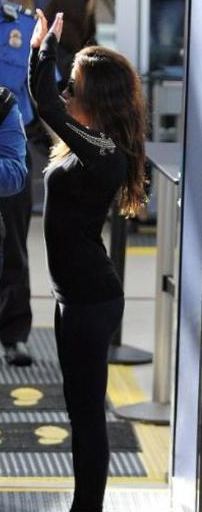 Justin Bieber'ı iç çamaşırına kadar soydular - Resim: 4