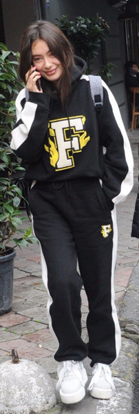 Neslihan Atagül bıçak altına yatmıştı ama kabusu geri döndü! - Resim: 4