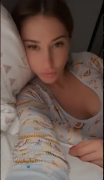 Şeyma Subaşı yataktaki halleriyle 'yok artık' dedirtti öpüşme anlarını da yayınlamıştı - Resim: 3