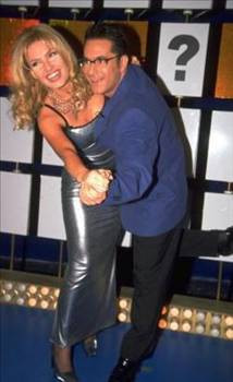 Bir görünüp bir yok olan hostesler - Resim: 4