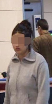 16 yaşındaki kız havaalanını birbirine kattı - Resim: 1