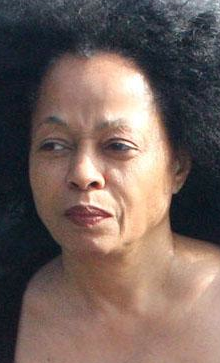 Bu ünlüler makyajsız sokağa çıkmamalı - Resim: 2