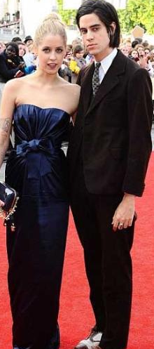 Önce bebek yaptı sonra nikah - Resim: 2