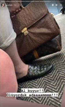 Ezgi Mola ve Merve Dizdar'ın ayak kokusu paylaşımları! ''Arkamı bir döndüm, çıplak ayakları dibimde duruyor..'' - Resim: 3