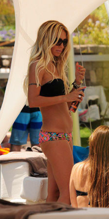 Rüştü'nün eşi soluksuz bıraktı! - Resim: 2