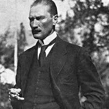 Atatürk'ün belgeselinde esrarengiz ölümler tam 9 kişi... - Resim: 1