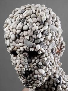 Kafasını şekilden şekile soktu - Resim: 4