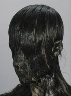 Kafasını şekilden şekile soktu - Resim: 3