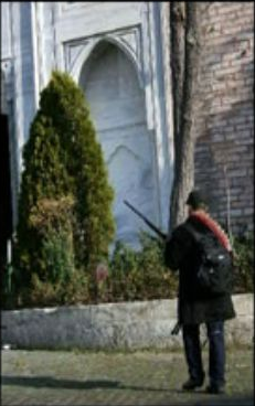 Sultanahmet'te silahlı saldırı - Resim: 2