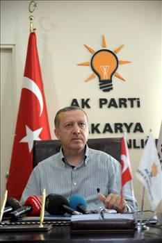 Yeni Cumhuriyet'in reisi - Resim: 4