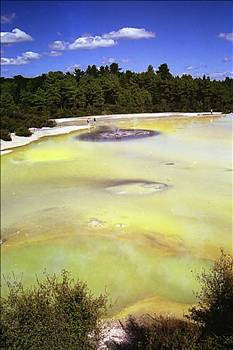 Kırmızı sıcak suların büyüsü - Resim: 3