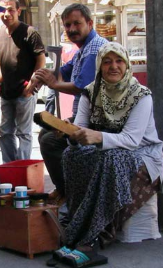 Kahkaha bombası en komik kareler! - Resim: 2