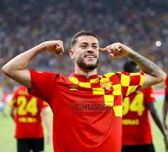 Avrupa devleri Romulo için geliyor! Bonservisi açıklandı - Resim: 4