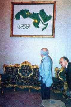 Kaddafi Tansu Çiller'e aşıktı - Resim: 2