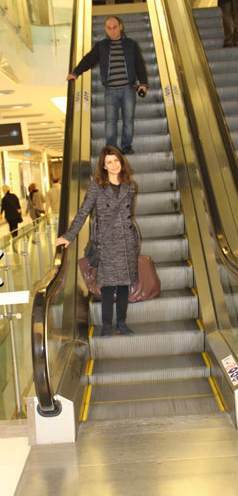 Beren Saat'e bir haller oldu - Resim: 1