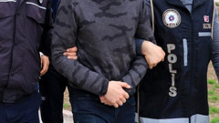 İzmir merkezli FETÖ operasyonunda 41 şüpheli tutuklandı