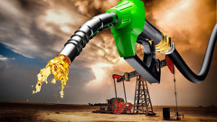 Dev bankadan korkutan petrol tahmini! Doldurmayan pişman olacak