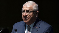 Milli Savunma Bakanı Güler, İran Savunma Bakan Vekili Rıza ile telefonda görüştü