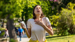 Alerji sorunları giderek artıyor! Her yıl artmasının sebebi bakın neymiş...