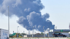 ABD-İsrail, İran'ın batısındaki Hürremabad Havalimanı'na saldırdı