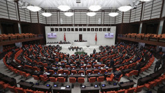 Meclis'te yeni dönem! Yoklamadan kaçanın maaşı kesilecek