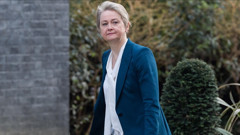 İngiltere'den Lübnan ile İsrail arasındaki geçici ateşkese olumlu tepki