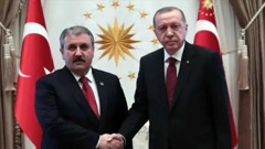 Cumhurbaşkanı Erdoğan'dan Mustafa Destici'ye tebrik mesajı