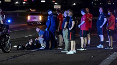 A Milli Futbol Takımı'na eşlik eden motosikletli polis kaza yaptı