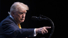 Trump, Rusya'ya yaptırımları içeren yasa tasarısına İran'ın dahil edilmesi çağrısı yaptı