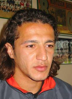 Ünlü isimler o harekete ne dedi? - Resim: 2