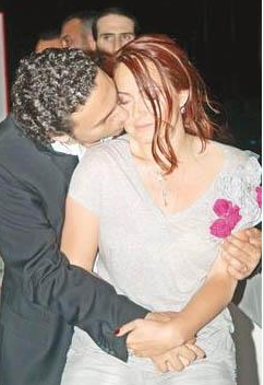 Ünlüler fena aşka geldi - Resim: 2