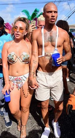 Yakışıklı mahkum Jeremy Meeks servete kondu - Resim: 2