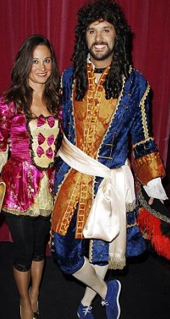 Ünlü baldız gecelerde fena dağıttı - Resim: 4