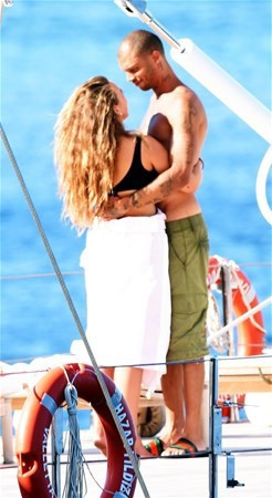 Bodrum'a geldi karısını unuttu - Resim: 4