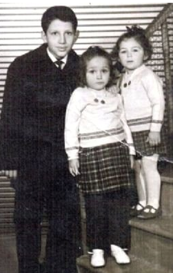 Bu çırılçıplak dolaşan kişi çok ünlü bir siyasetçi bakın kim! - Resim: 4