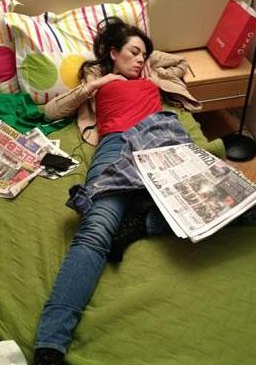 Ünlüler yatakta böyle poz verdi - Resim: 4