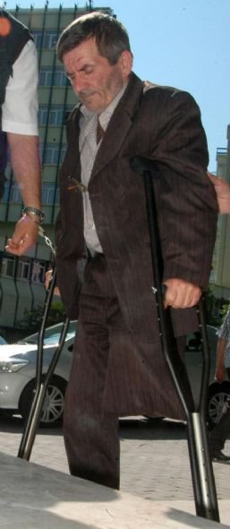 Eşine kurşun yağdırdı - Resim: 4