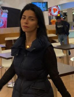 Merve Boluğur kanunları takmıyor! Yine maskesiz görüntülendi - Resim: 1