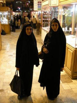 Zeynep Tokuş çarşafa girdi! - Resim: 4