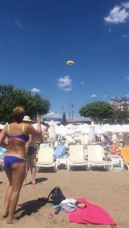 Paraşüt keyfi faciayla sonlandı! Kopan elektrik telleri zeytin bahçesini yaktı - Resim: 3