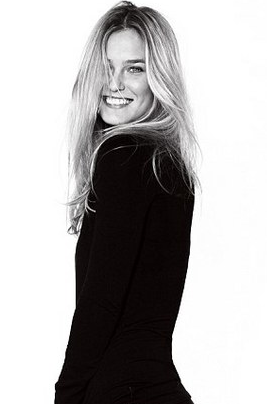 İşte 2012'nin en seksi kadını - Resim: 2