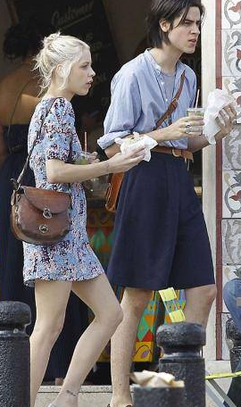 Etekli David Backham görenleri şok etti - Resim: 2