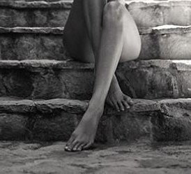 Kendall Jenner çıplak fotoğraflarını paylaştı ayakları olay oldu - Resim: 4